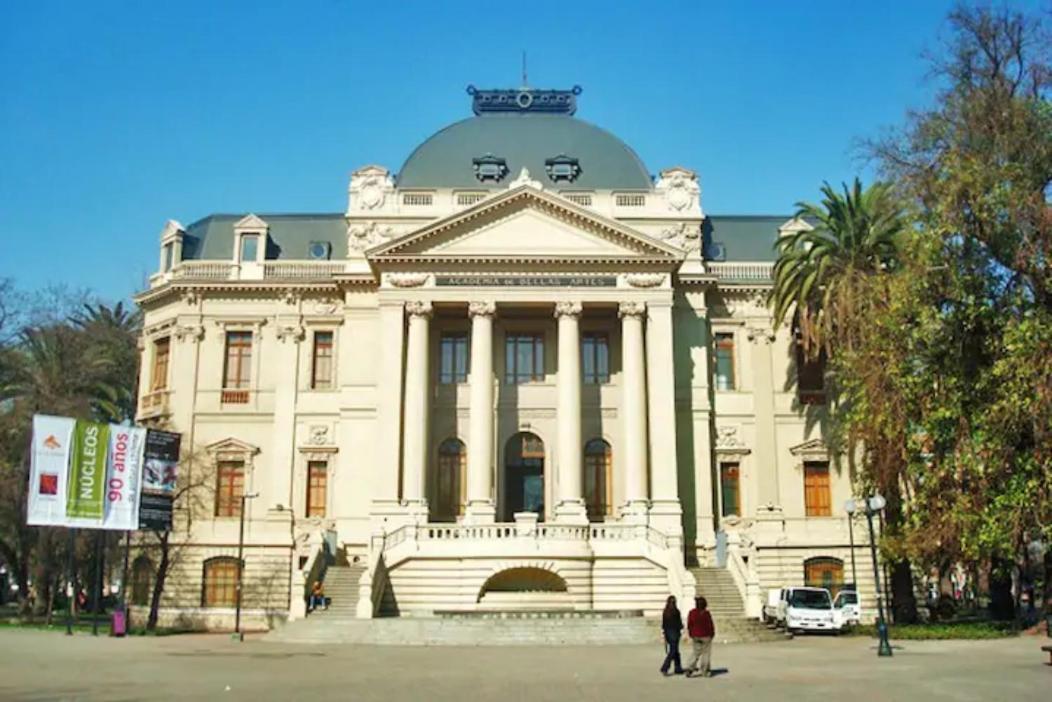 Located In Midtown Santiago de Chile