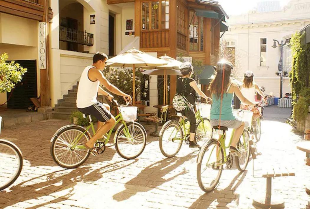 Located In Midtown Apartamento Santiago de Chile